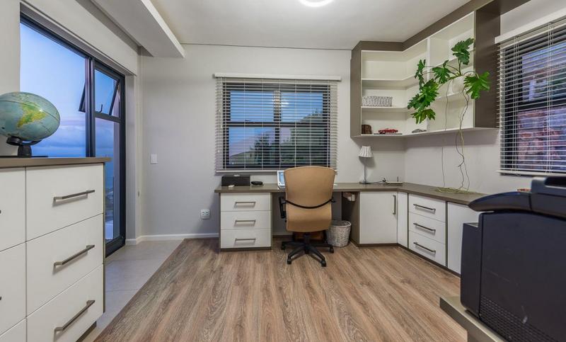 3 Bedroom Property for Sale in Linkside Western Cape
